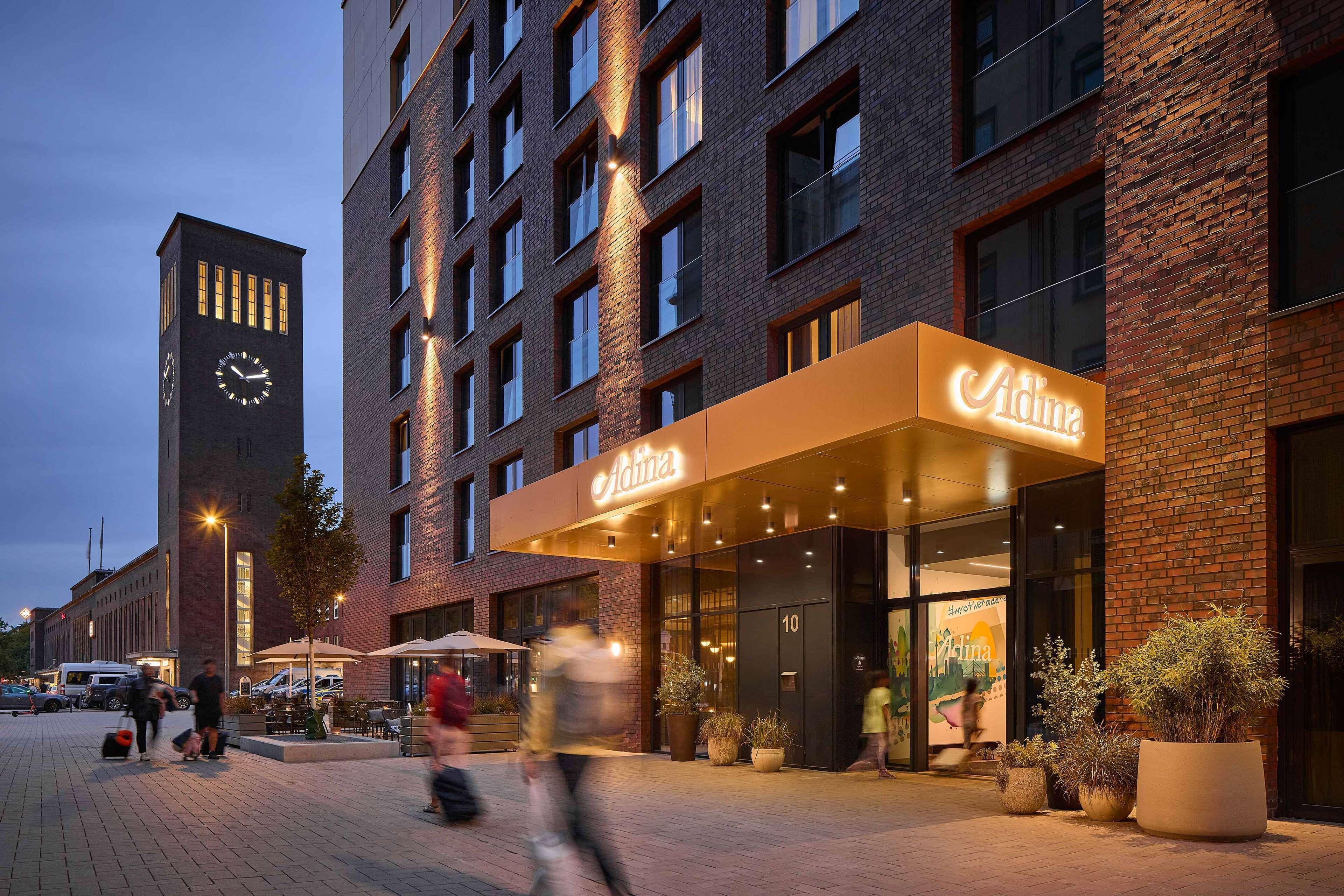 Adina Apartment Hotel Dusseldorf — Foto 1