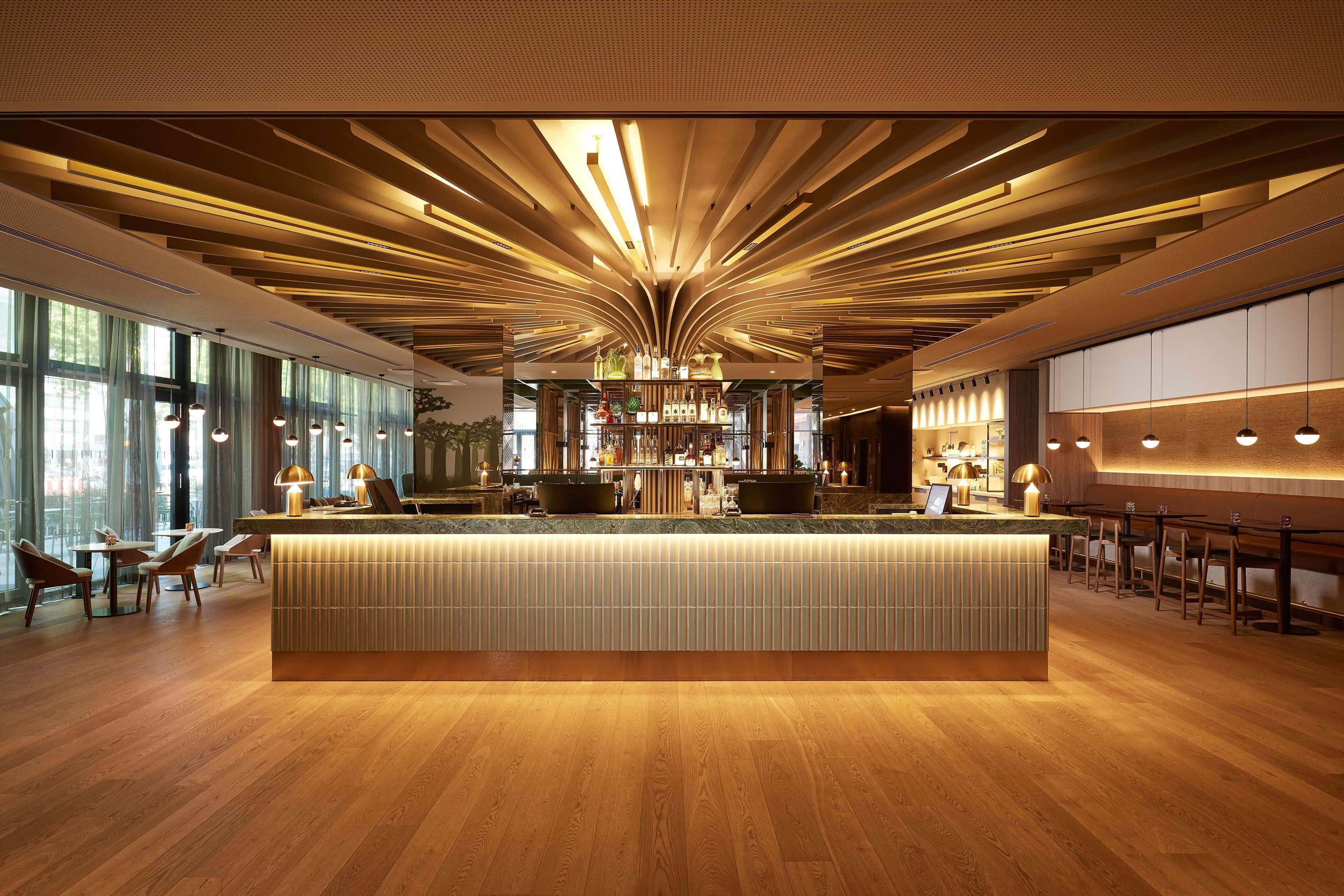 Adina Apartment Hotel Dusseldorf — Foto 3